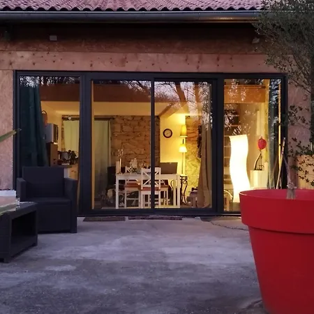 Bed & Breakfast La Batie Champos Piscine Ou Saint-Donat-sur-l'Herbasse